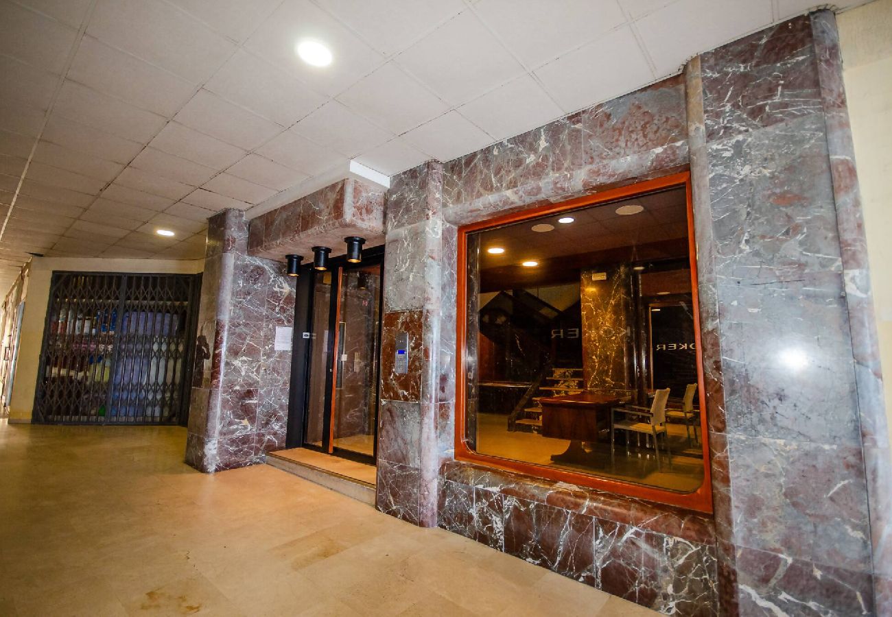 Apartamento en Benidorm - Emalco 1.8