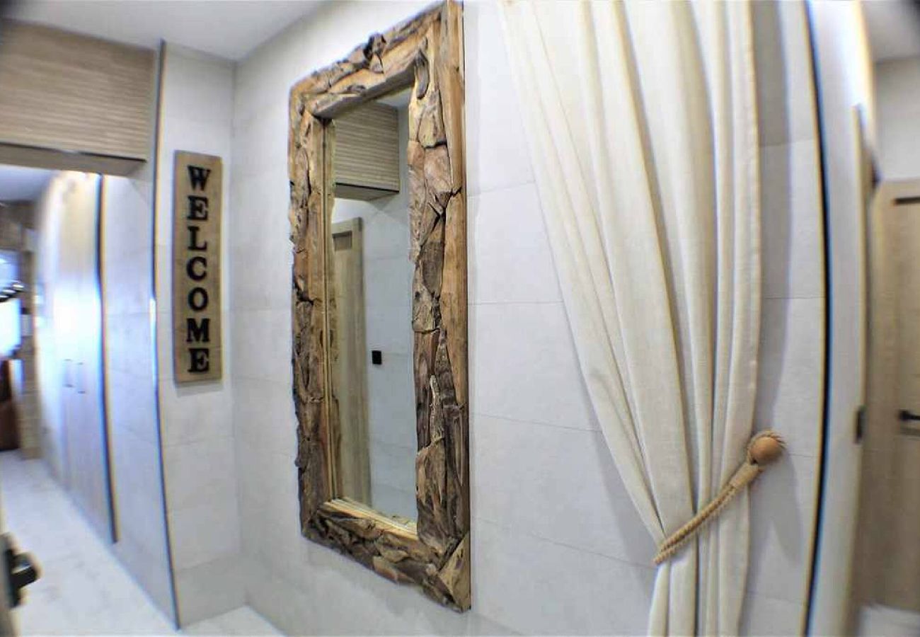 Apartamento en Benidorm - Beach Premium Levante 5B