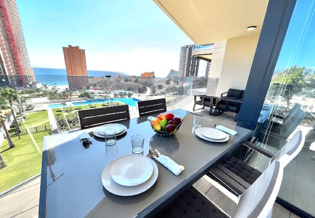 Apartamento en Benidorm - Sakura Luxury Poniente Beach