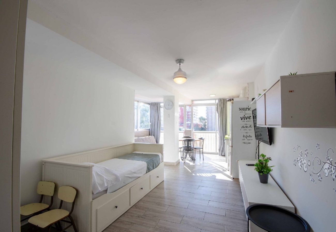 Apartamento en Benidorm - Eva 7-I