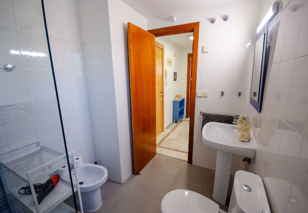 Apartamento en Benidorm - Sol 7 A Mediterráneo Levante Beach