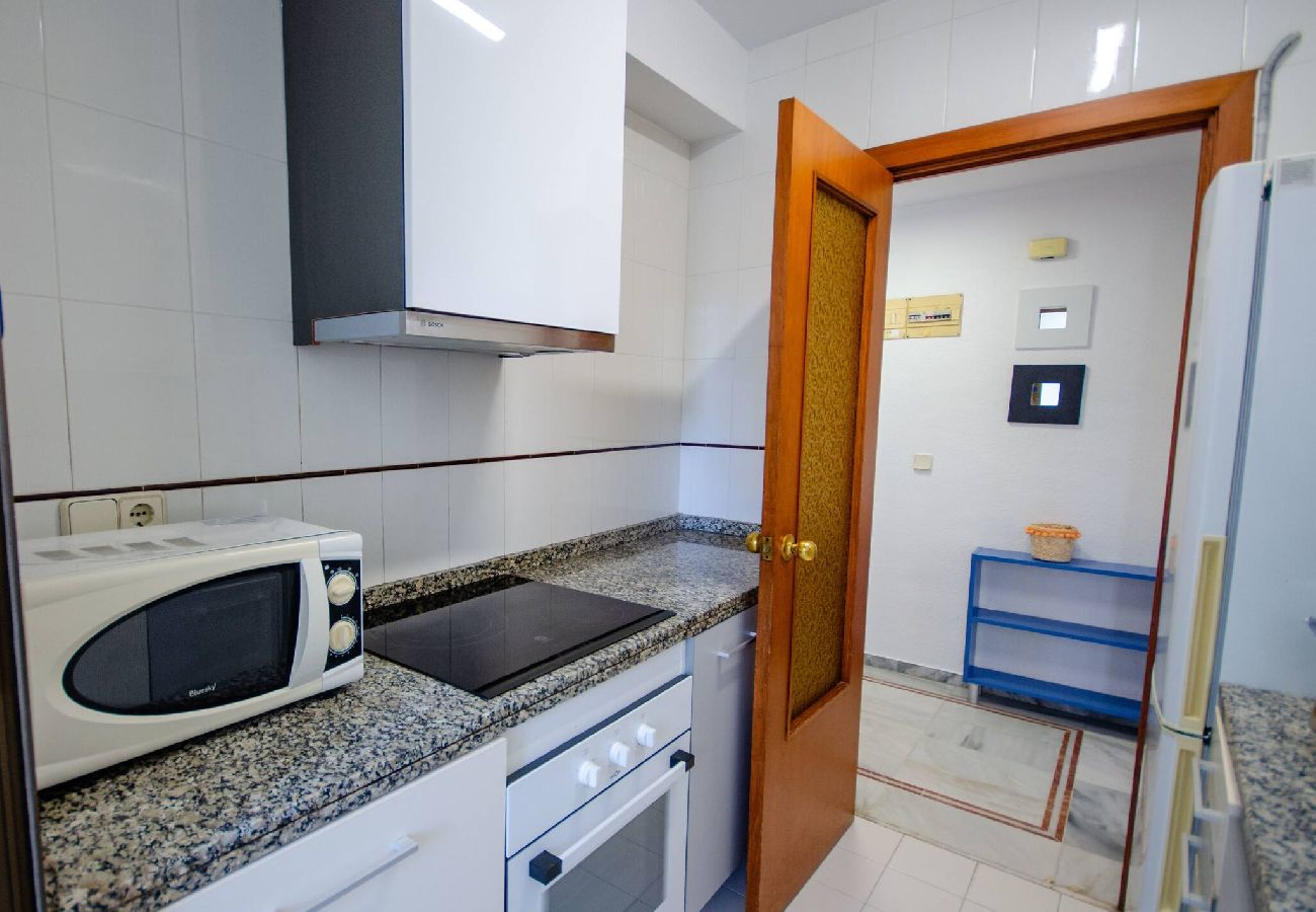Apartamento en Benidorm - Sol 7 A Mediterráneo Levante Beach