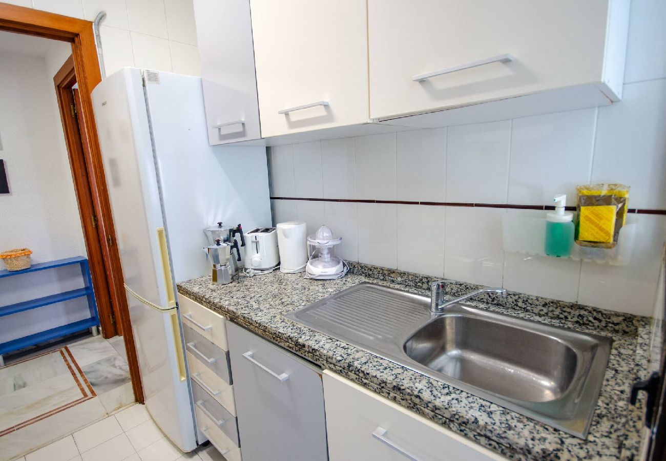 Apartamento en Benidorm - Sol 7 A Mediterráneo Levante Beach
