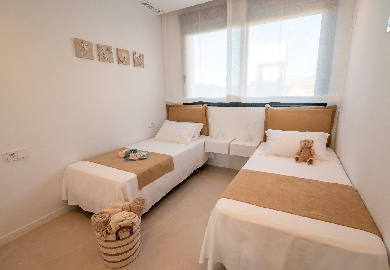 Apartamento en Finestrat - 3 Benidorm Amber Stay Duplex 3 Private Jacuzzi