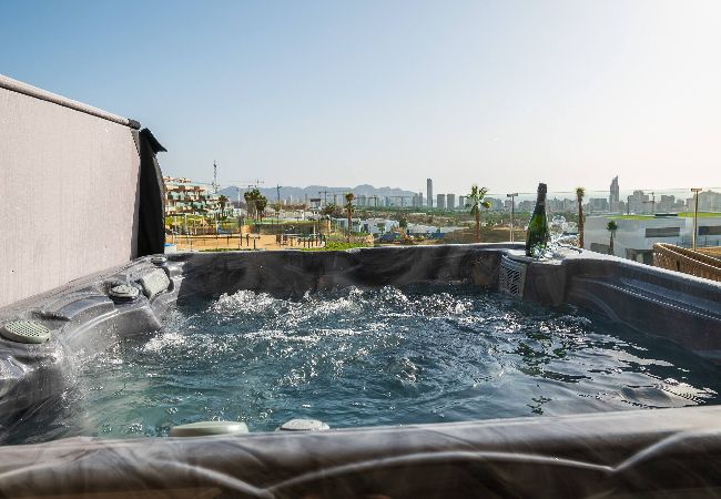 Apartamento en Finestrat - Holidays Amber Stay- Suite 5 Private Jacuzzi
