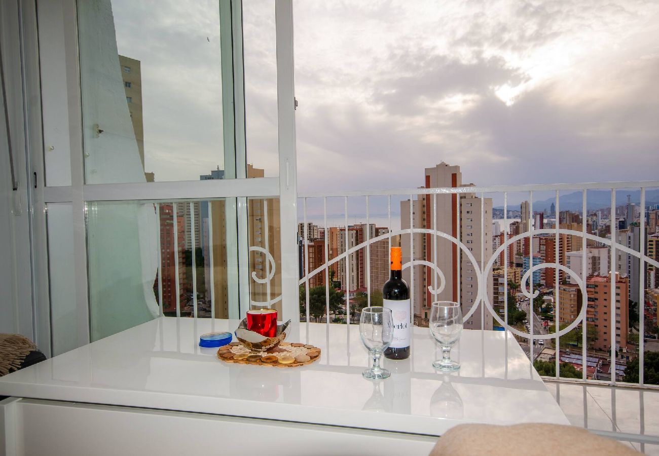 Apartamento en Benidorm - Playmont Park T-C  18-12
