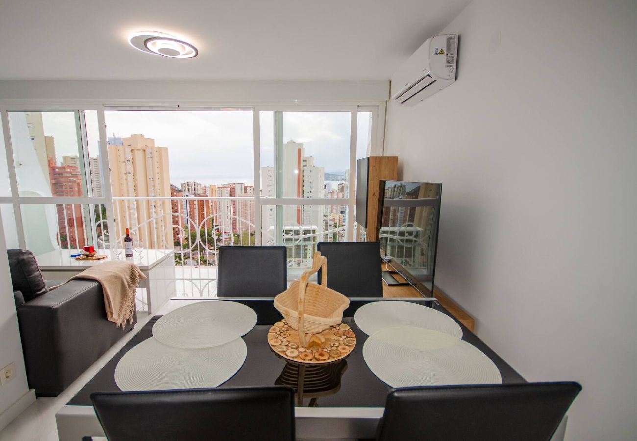 Apartamento en Benidorm - Playmont Park T-C  18-12