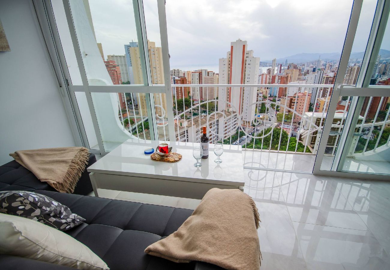 Apartamento en Benidorm - Playmont Park T-C  18-12