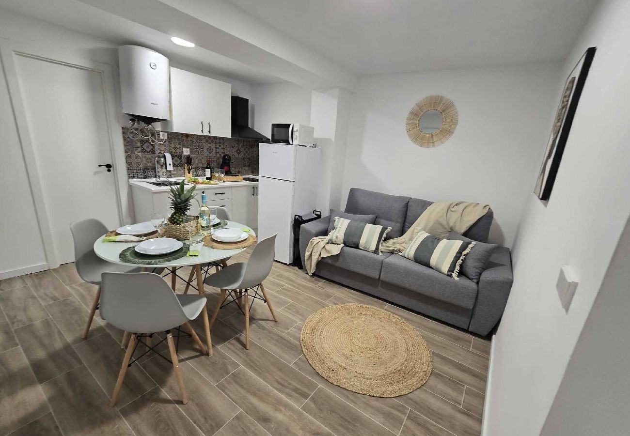 Apartamento en Benidorm - Alameda Suite 3-b