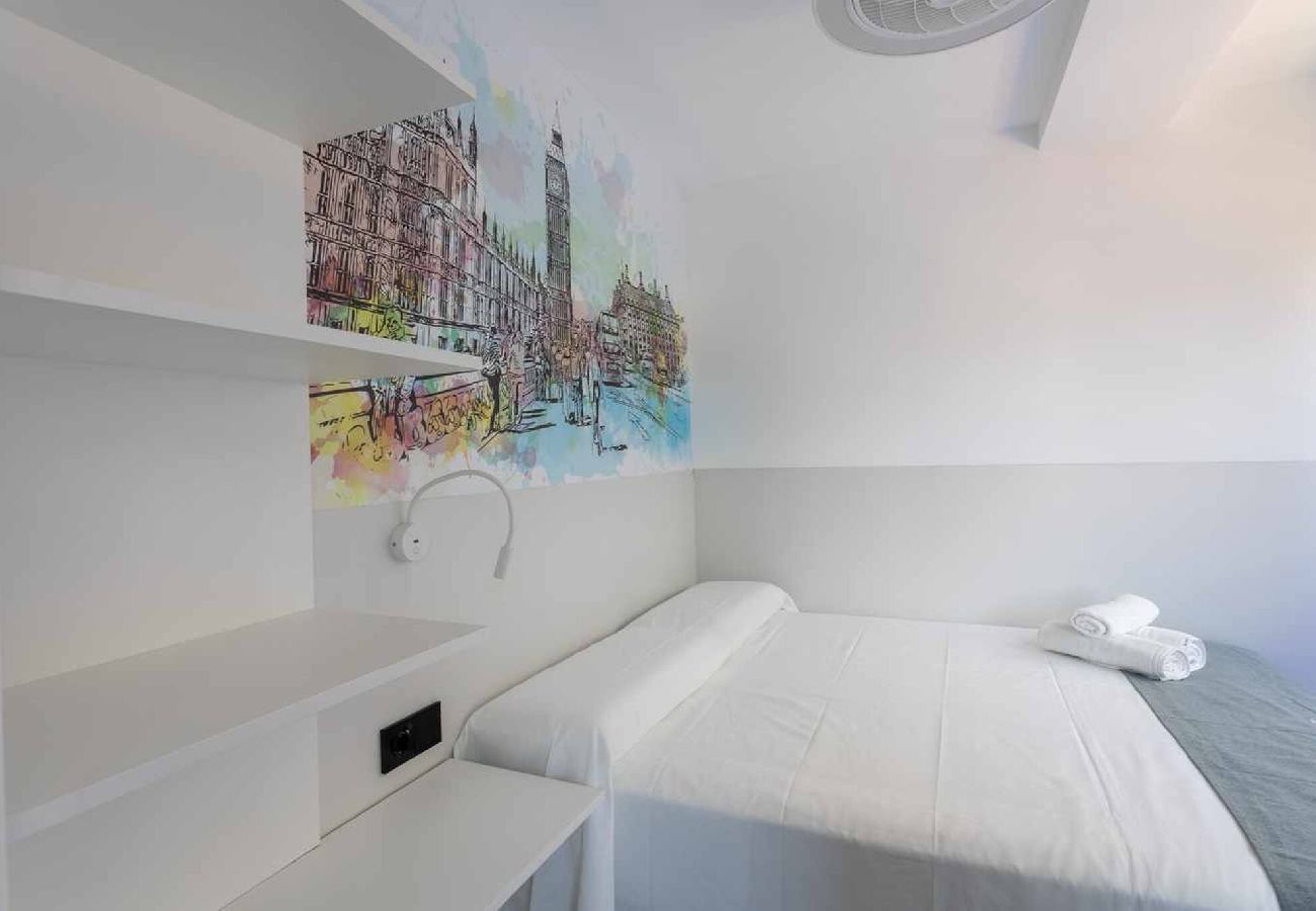 Apartamento en Benidorm - MB 3A Londres Mundobooking