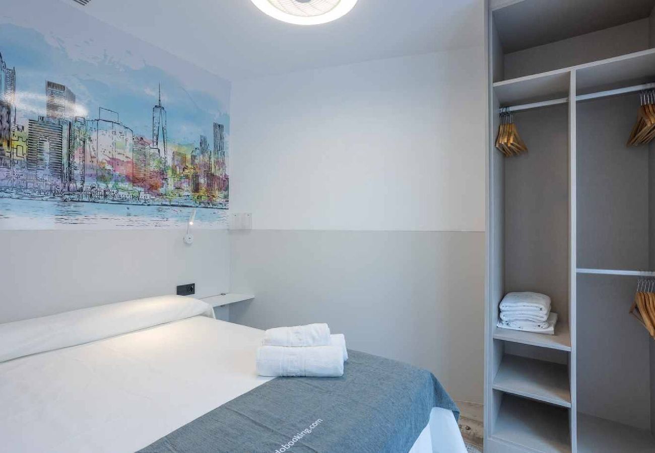 Apartamento en Benidorm - MB 4B New York Mundobooking