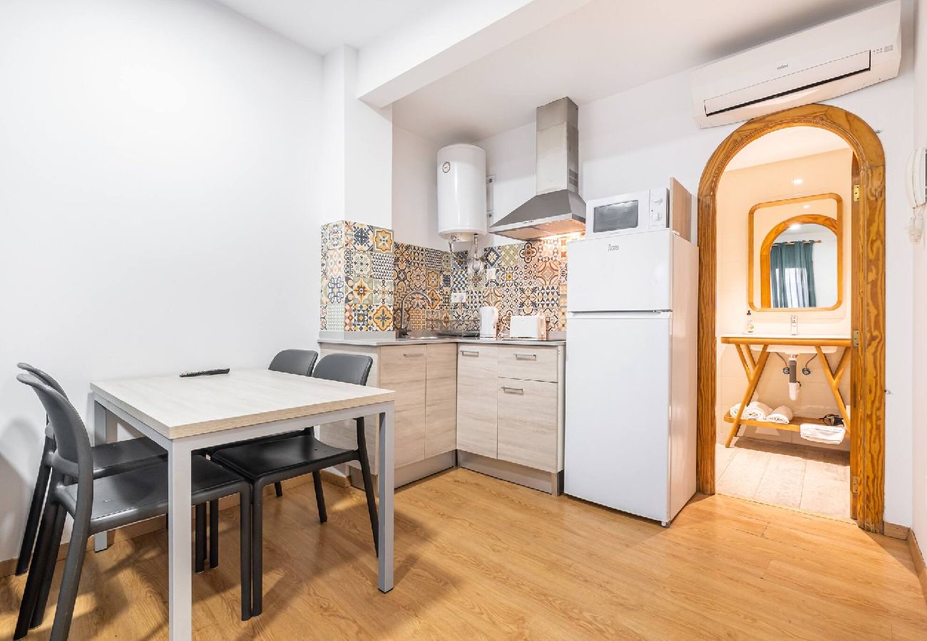 Apartamento en Benidorm - Edificio Castell Old Town - 0 Bajo