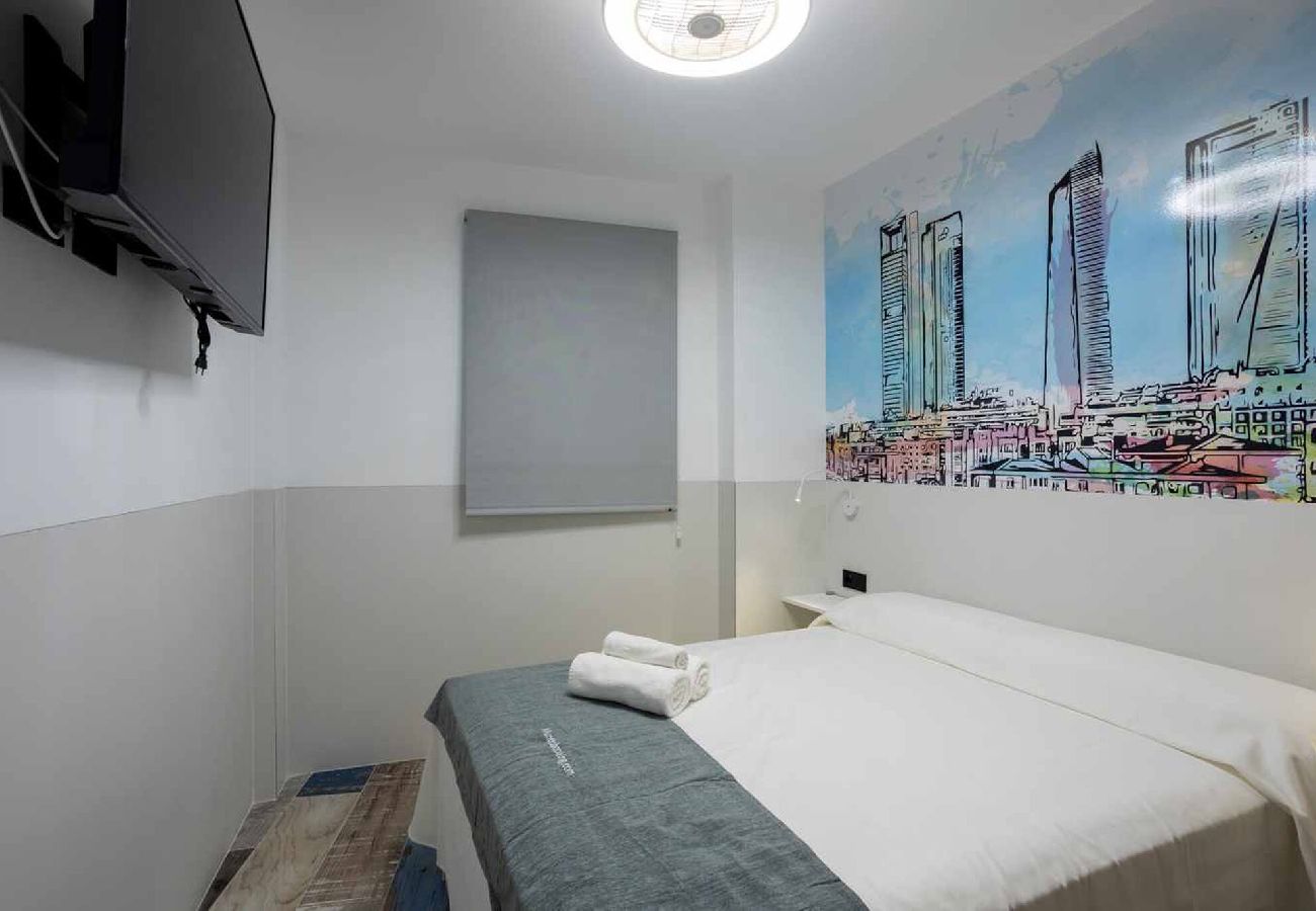 Apartamento en Benidorm - MB 1B Madrid Mundobooking