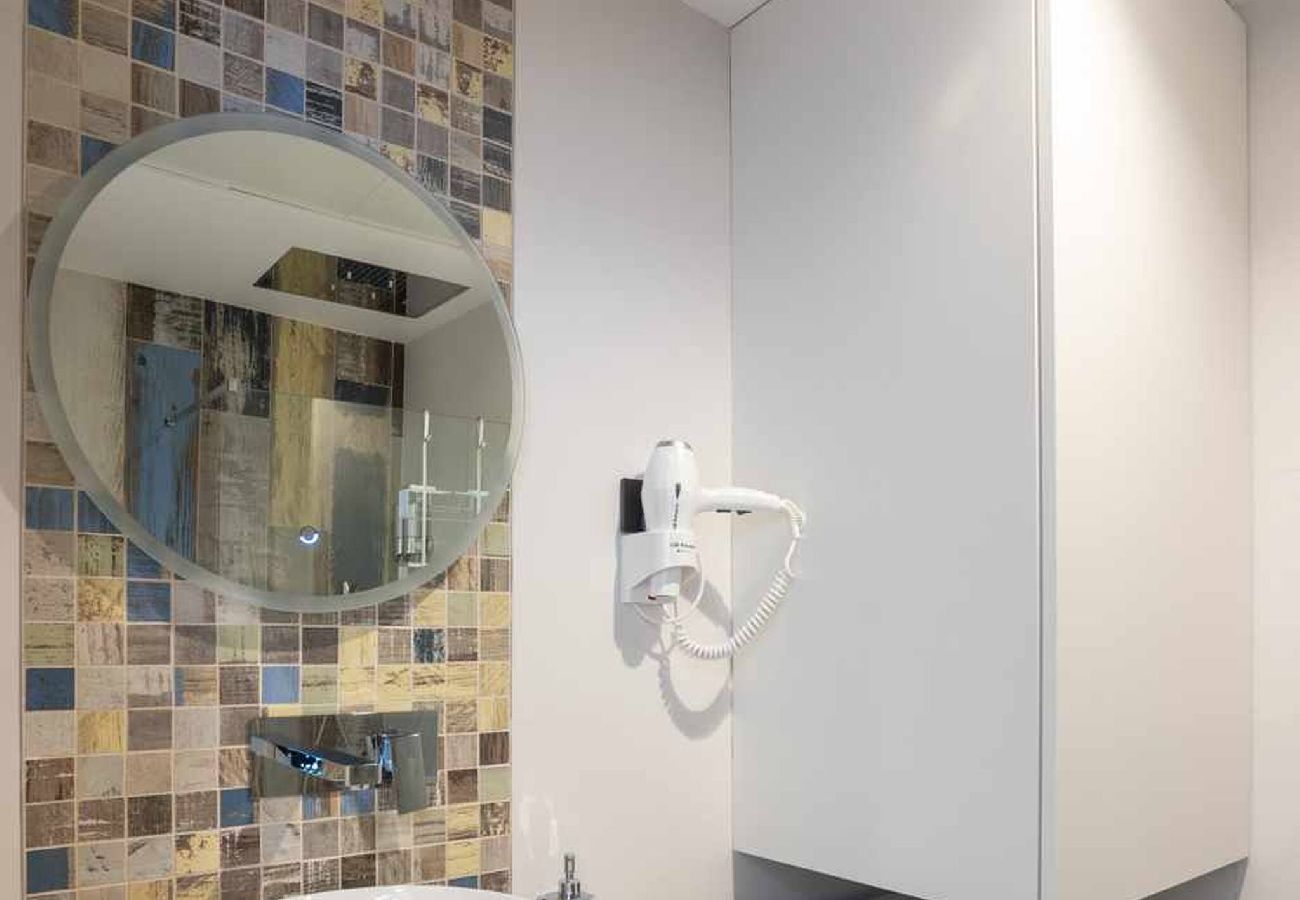 Apartamento en Benidorm - MB 1B Madrid Mundobooking