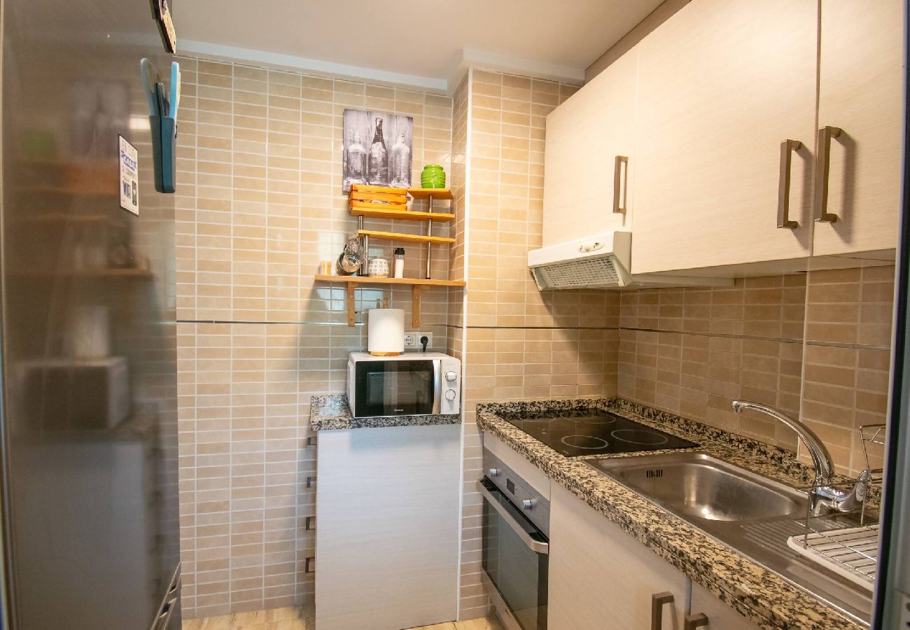 Apartamento en Benidorm - Jardines Benidorm T2 1-2