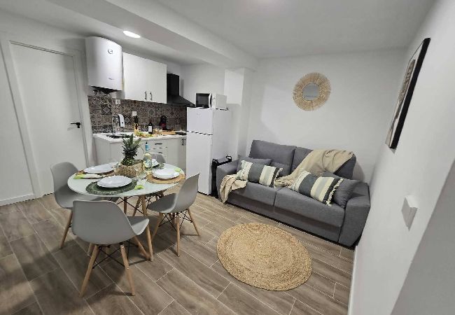 Apartamento en Benidorm - Edificio Alameda Suite 1-B