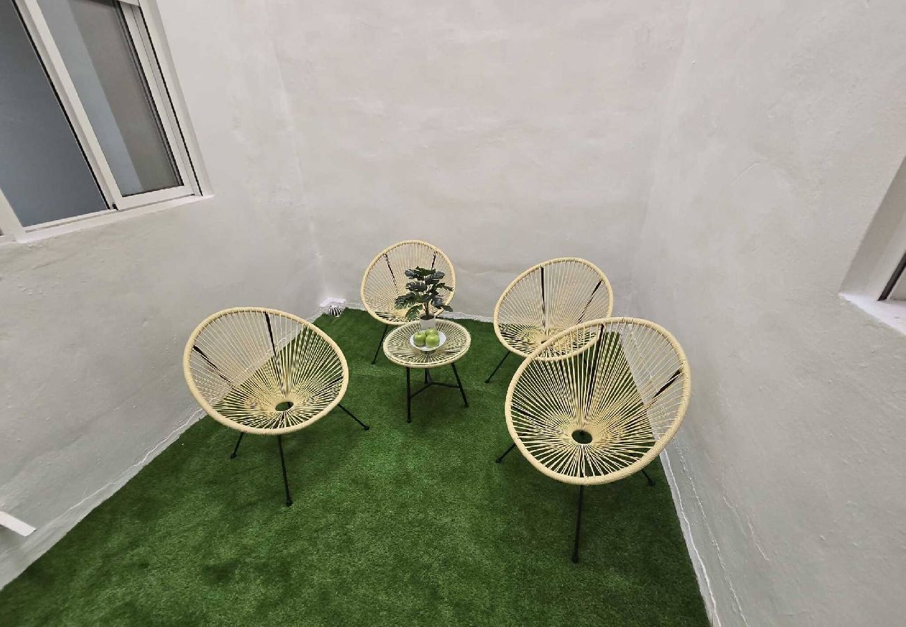 Apartamento en Benidorm - Edificio Alameda Suite 1-B