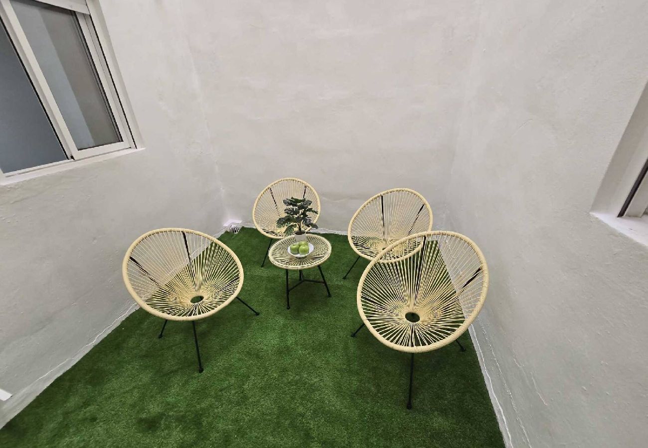 Apartamento en Benidorm - Edificio Alameda Suite 1-B