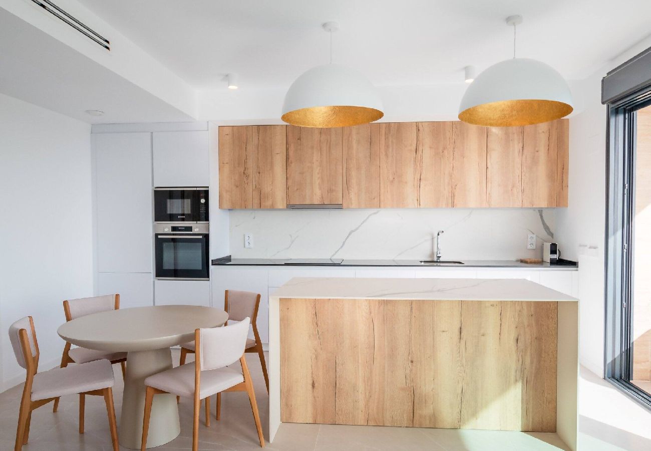 Apartamento en Finestrat - 1 Benidorm Amber Stay Duplex 1 Private Jacuzzi