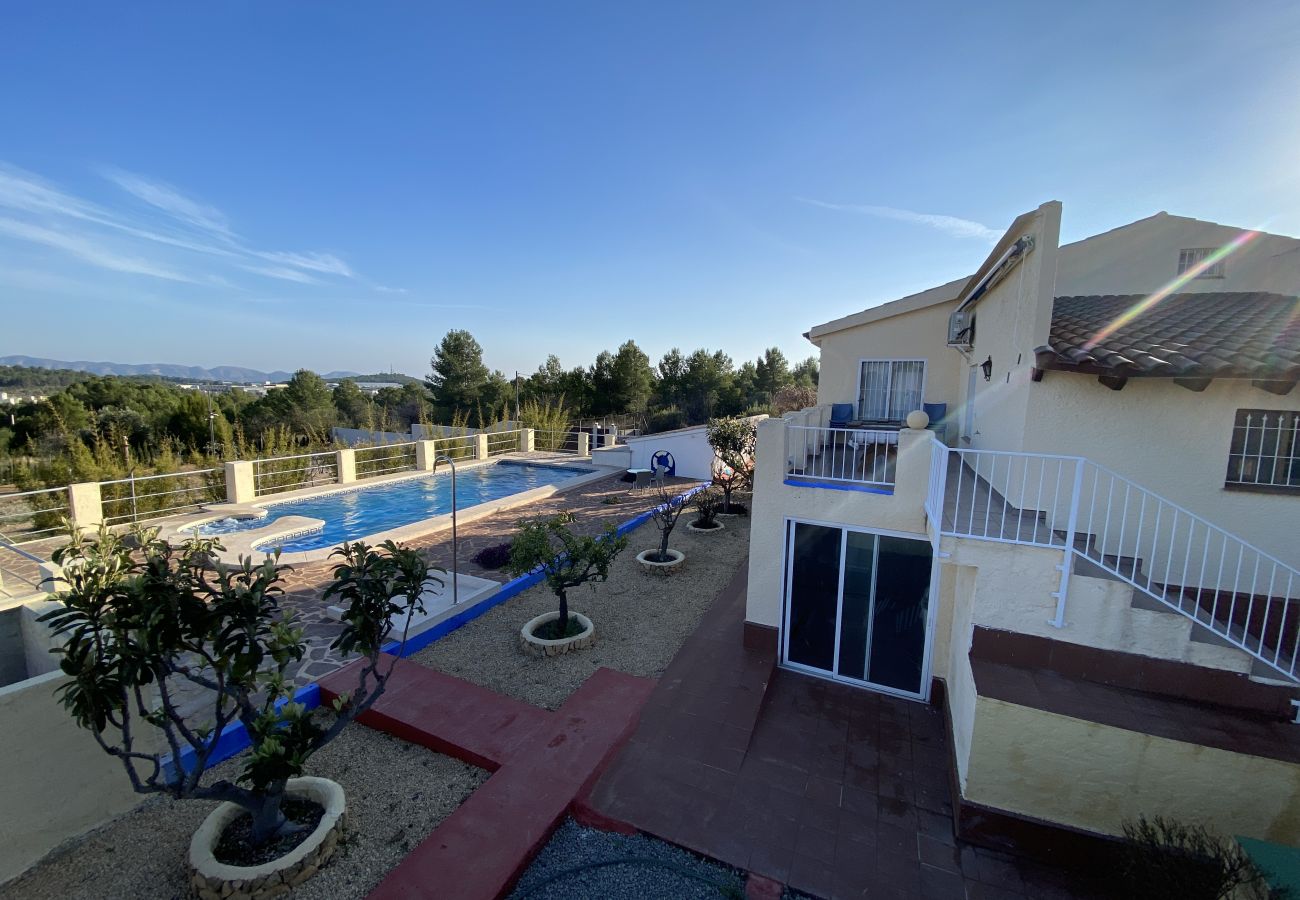 Villa en Polop - VILLA LA MARINA