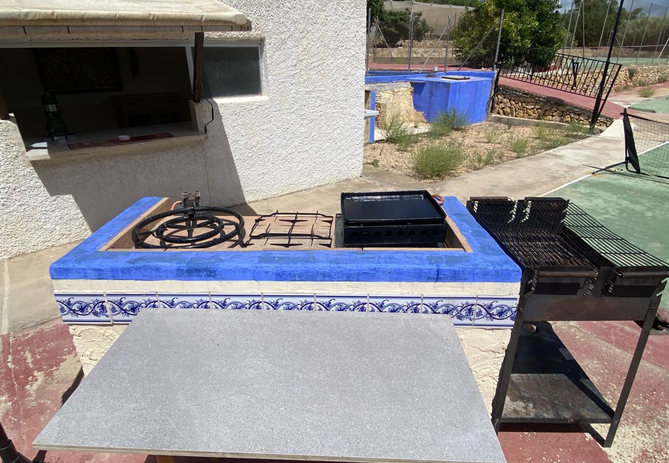 Villa en Polop - VILLA LA MARINA