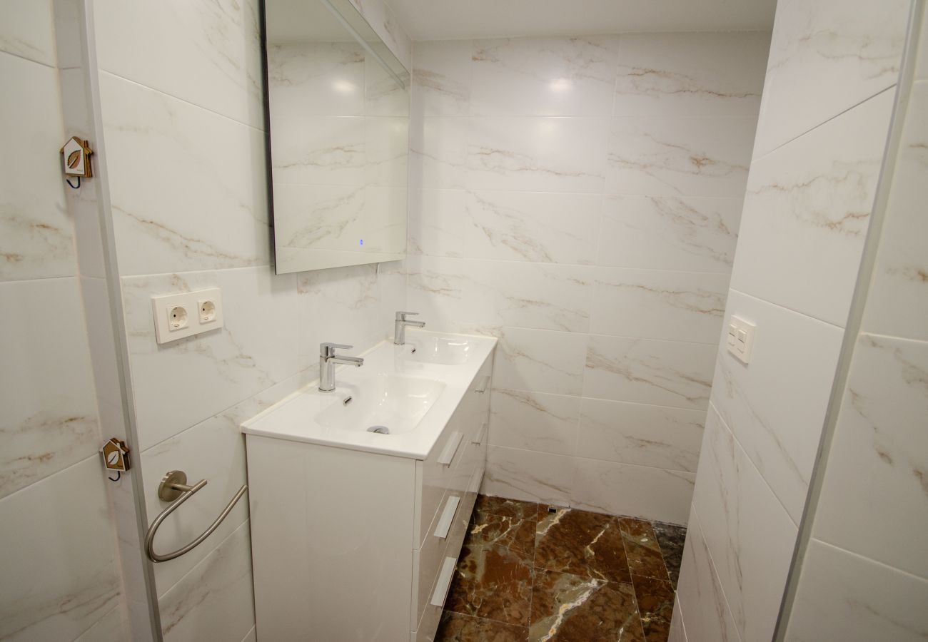 Apartamento en Benidorm - ACACIAS IV