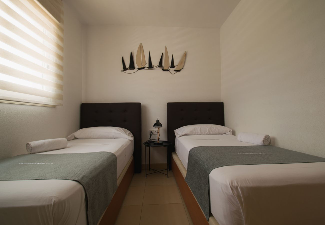 Apartamento en Benidorm - Islamar lll 19-B Poniente Beach